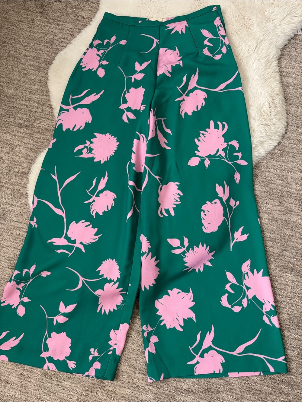 H&M Green Wide-Leg Pants with Pink Floral Print